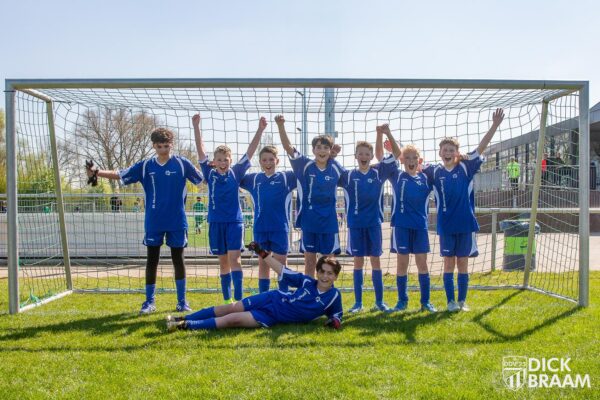 Schoolvoetbal 't Laag-2215