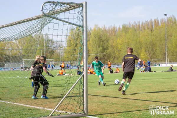 Schoolvoetbal 't Laag-2290