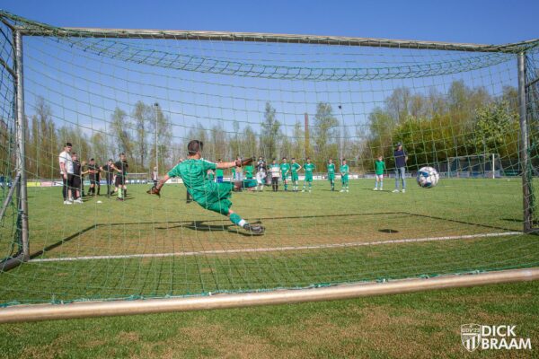 Schoolvoetbal 't Laag-2303