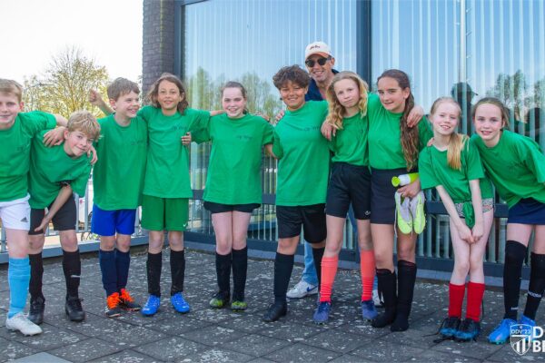 Schoolvoetbal 't Laag-2348
