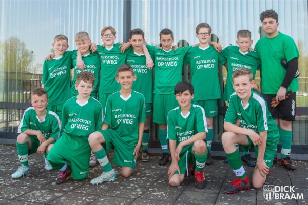 Schoolvoetbal 't Laag-2373