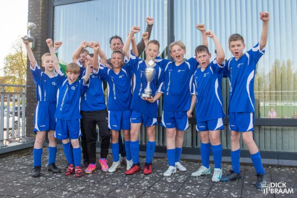 Schoolvoetbal 't Laag-2405