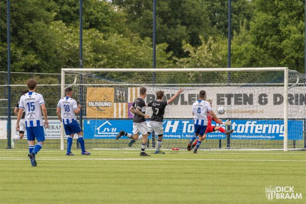 Blauw Wit1-DDV1-6258