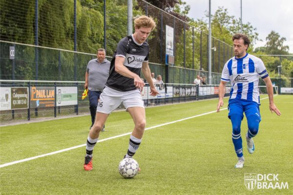 Blauw Wit1-DDV1-6322