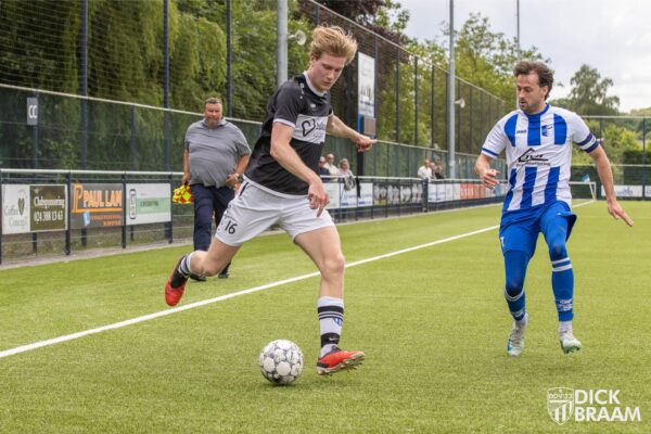 Blauw Wit1-DDV1-6323