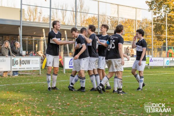 Overasseltse Boys1-DDV1-7941